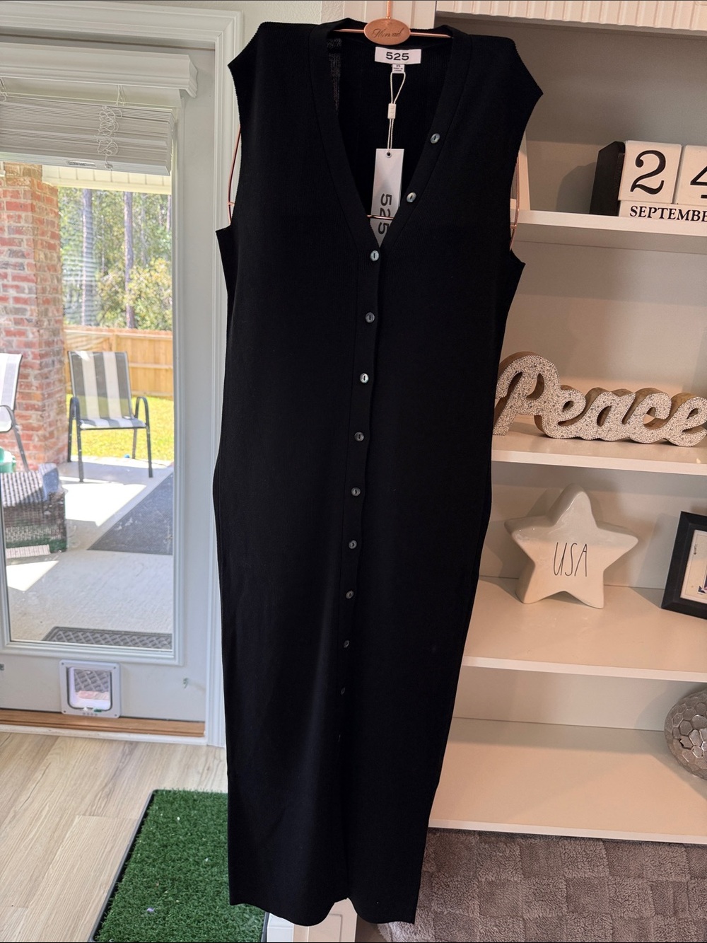 525 Black Sleeveless Button-Front Knit Midi Dress